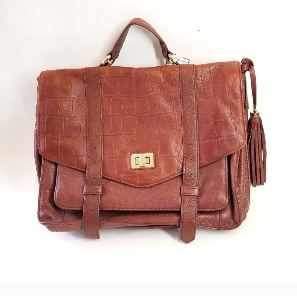 Cynthia Rowley Beautiful tan leather Purse/ laptop bag